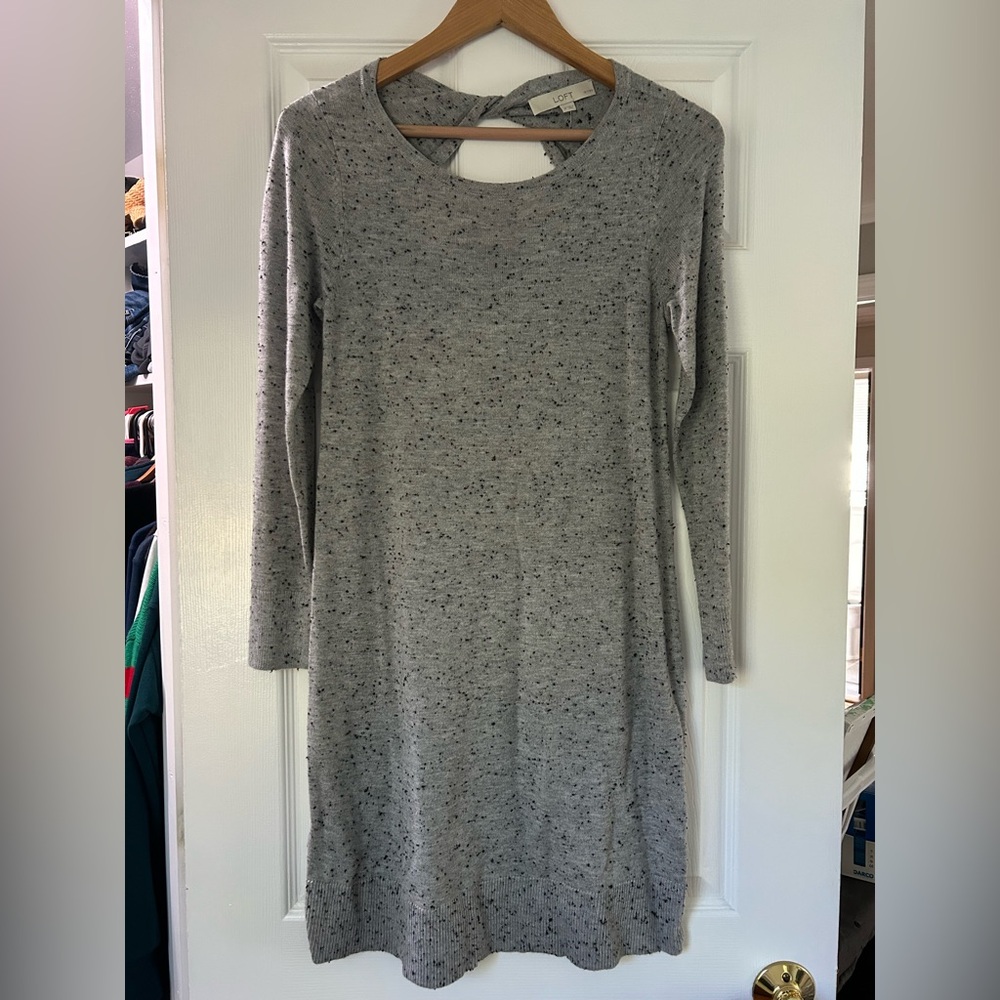 LOFT Heathered Gray Long Sleeve Dress